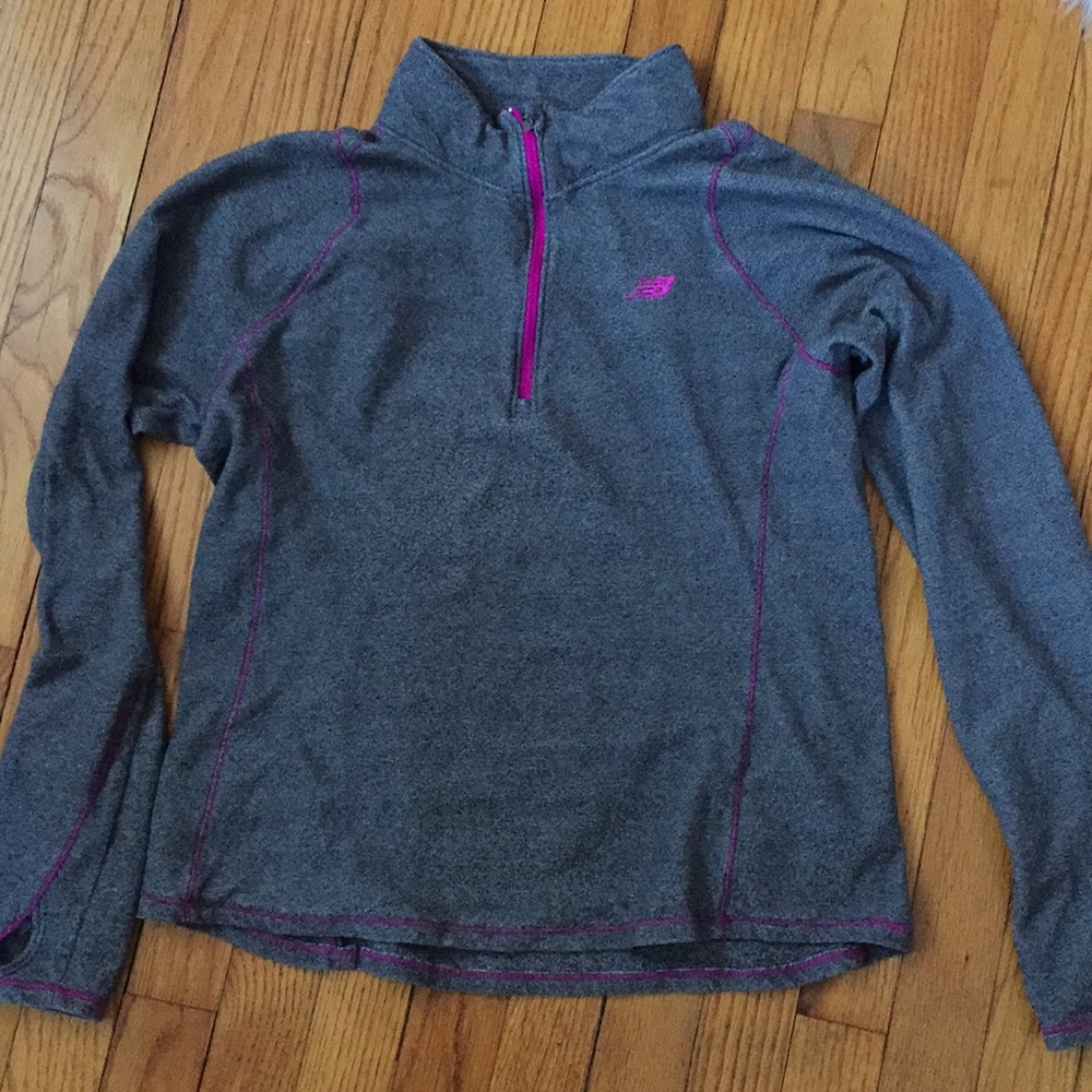 Lightweight exercise quarter-zip